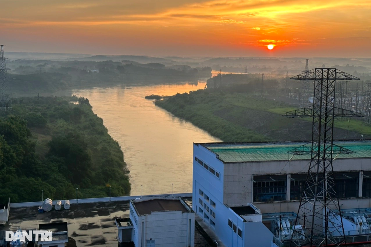 Hồ thủy điện lớn nhất miền Nam sắp xả tràn - 1 Hồ thủy điện lớn nhất miền Nam sắp xả tràn - 1