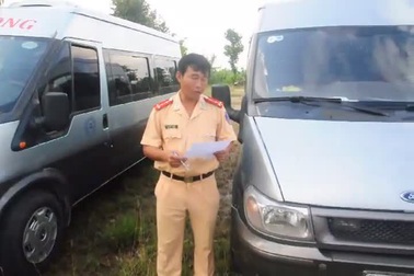Đại úy Lê Phan Minh Mẫn nói về hai xe khách tài xế sử dụng giấy phép lái xe giả