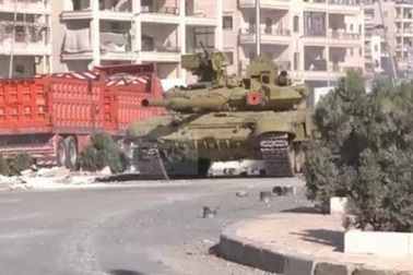 T-90 khoe nạp đạn tự động, M1A2 nạp nhanh khi đứng im