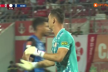 CLB Hải Phòng đánh bại TPHCM trên sân Lạch Tray