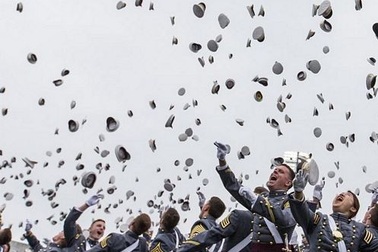 Cảnh tốt nghiệp tại học viện quân sự danh giá nhất nước Mỹ