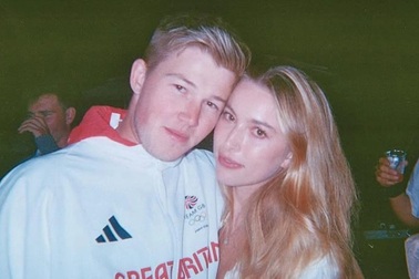 Ái nữ Steve Jobs làm đám cưới trị giá 6,7 triệu USD, quy tụ toàn ngôi sao