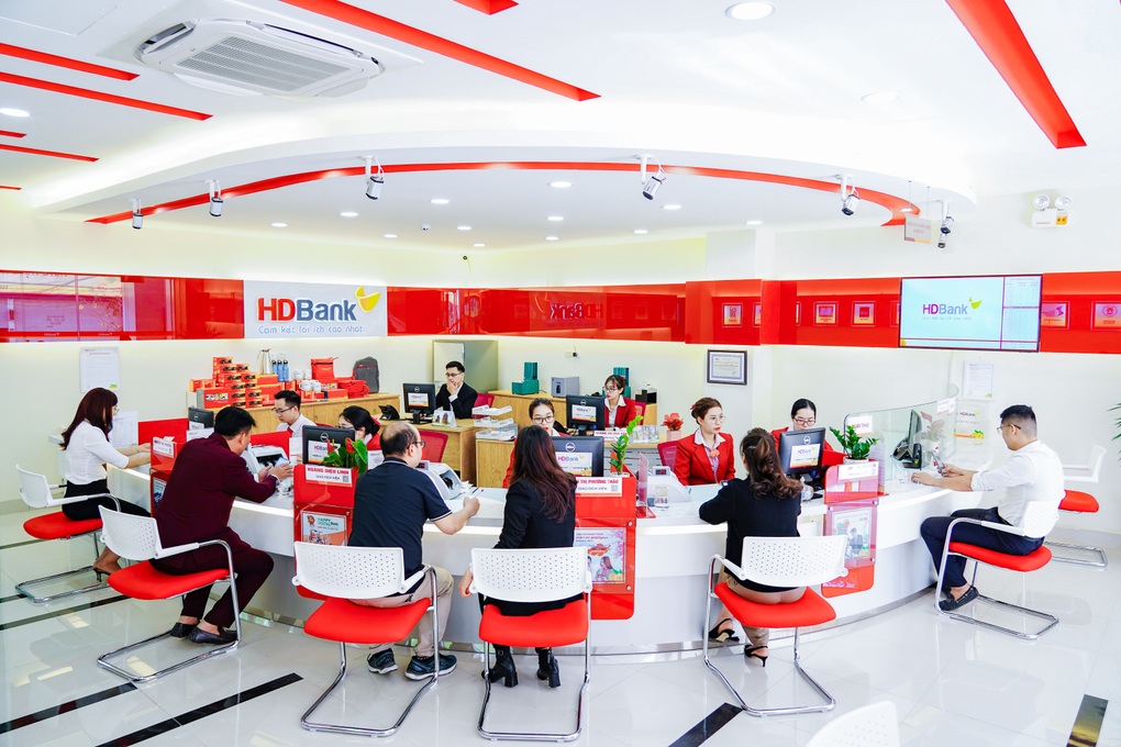 Dấu ấn HDBank trong bức tranh chuyển đổi số sôi động của ngành ngân hàng - 3 Dấu ấn HDBank trong bức tranh chuyển đổi số sôi động của ngành ngân hàng - 3