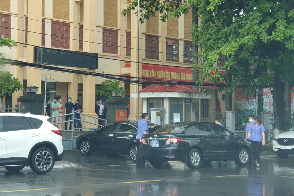 Hồ sơ vụ ma túy ở Đồ Sơn sai lệch: Tạm đình chỉ Phó Viện trưởng VKSND huyện - 1 Hồ sơ vụ ma túy ở Đồ Sơn sai lệch: Tạm đình chỉ Phó Viện trưởng VKSND huyện - 1