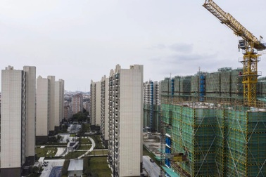 Trung Quốc "ra tay" cứu bất động sản, yêu cầu ngân hàng cấp vốn