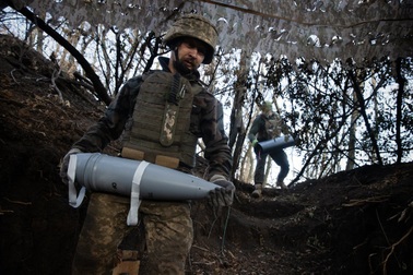 Số phận Pokrovsk sắp được định đoạt, Ukraine sẽ rút quân trước hỏa lực Nga?