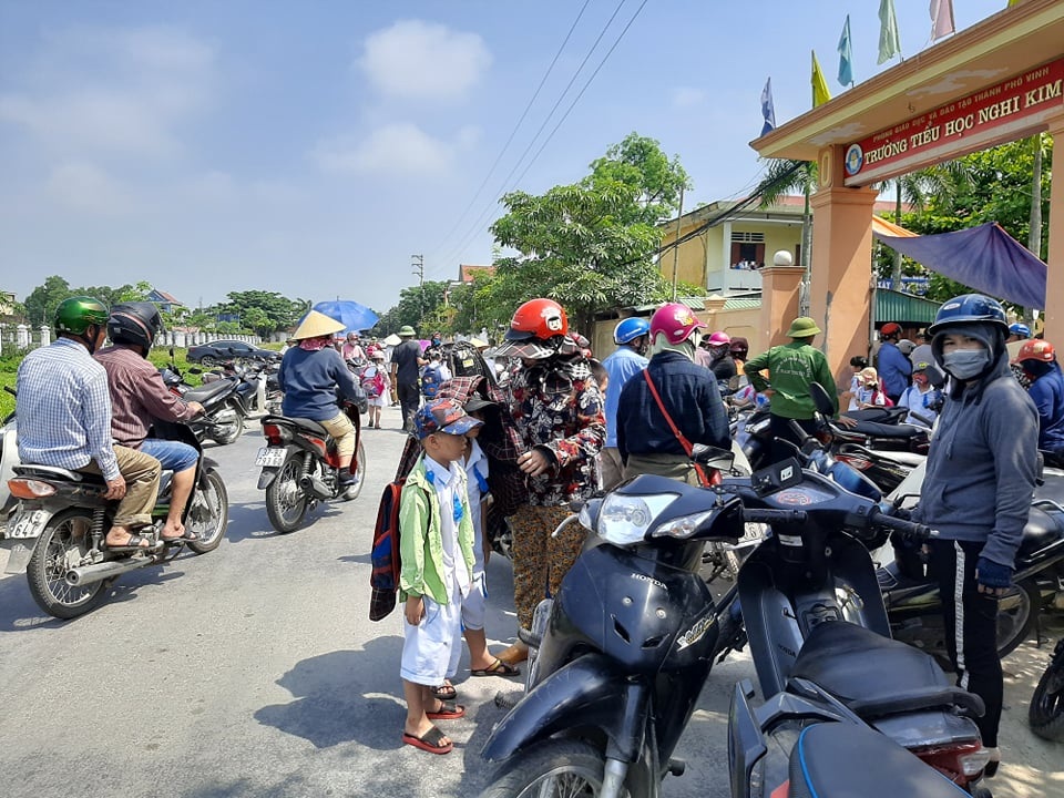Nghệ An: Bậc Tiểu học trở lại học 2 buổi/ngày vào tuần tới - 1 Nghệ An: Bậc Tiểu học trở lại học 2 buổi/ngày vào tuần tới - 1