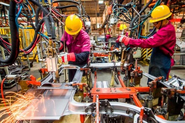 Khủng hoảng nối khủng hoảng đang đe dọa tăng trưởng kinh tế thế giới