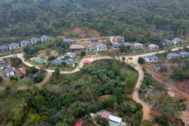 Bóc mẽ chiêu trò gom đất nông thôn làm "dự án ma" nghỉ dưỡng ở Hòa Bình