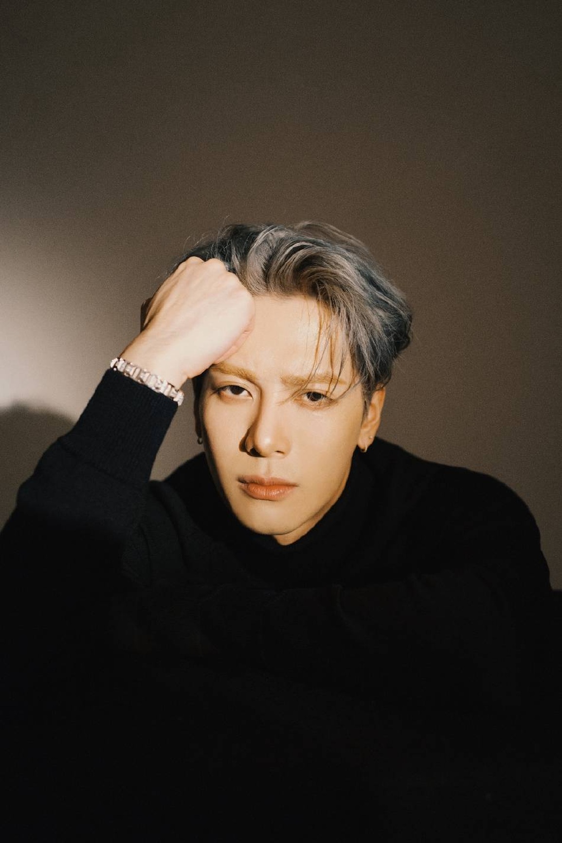 Ca sĩ Châu Á Jackson Wang gây sốt tại Mỹ với màn biểu diễn nóng bỏng mắt - 2 Ca sĩ Châu Á Jackson Wang gây sốt tại Mỹ với màn biểu diễn nóng bỏng mắt - 2