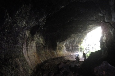 Khám phá hang động núi lửa đẹp nhất Đông Nam Á “ẩn mình” ở Đắk Nông