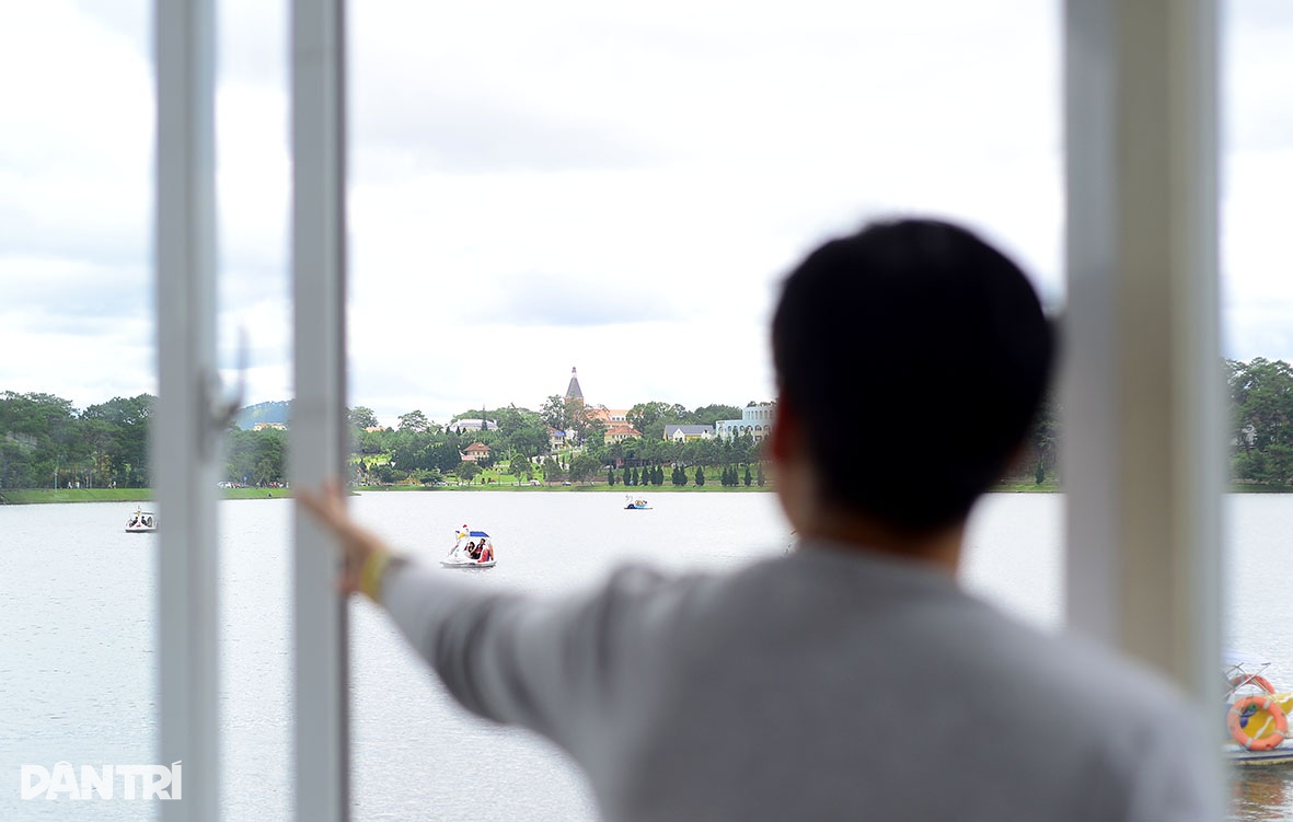 សរសើរកោះ Thuy Ta ជិតដាក់ដេញថ្លៃនៅ Da Lat - ៩ Ngắm đảo Thủy Tạ sắp được đưa ra đấu giá ở Đà Lạt - 9