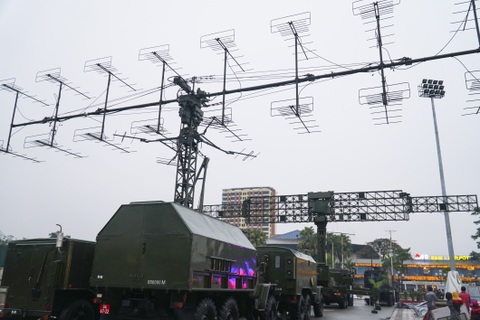 Cận cảnh dàn radar chống mục tiêu tàng hình tối tân của Quân đội Nhân dân Việt Nam