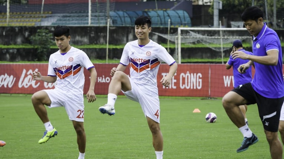 Bùi Tiến Dũng: Bóng đá Việt Nam đang vươn lên cấp độ châu lục và thế giới - 2 Bùi Tiến Dũng: Bóng đá Việt Nam đang vươn lên cấp độ châu lục và thế giới - 2