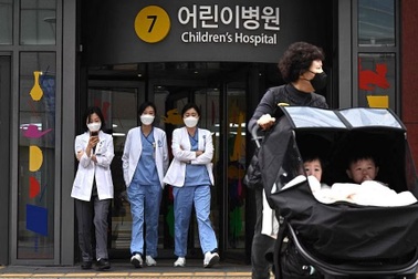 Khủng hoảng y tế Hàn Quốc trầm trọng hơn