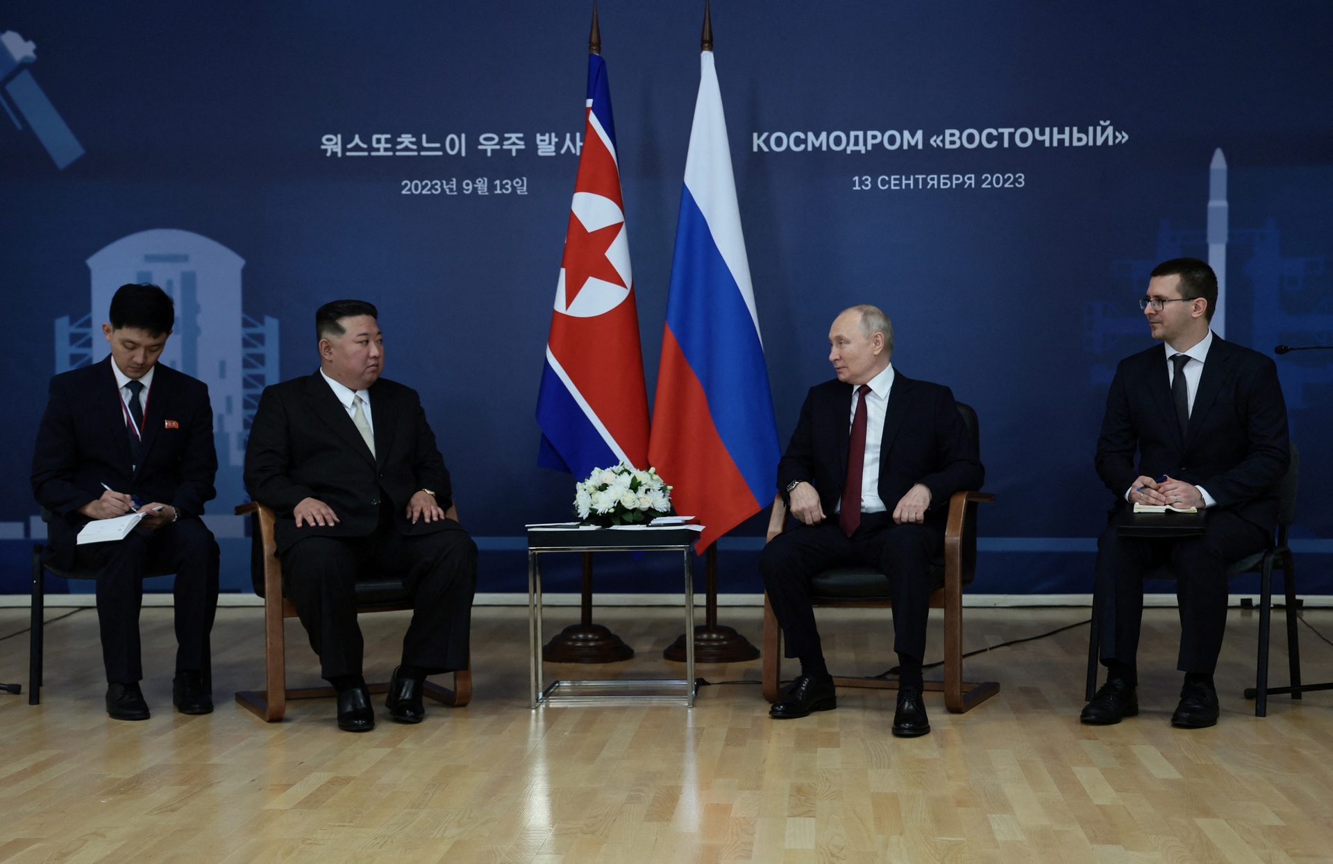 Ông Kim Jong-un: Triều Tiên coi quan hệ với Nga là ưu tiên hàng đầu - 2 Ông Kim Jong-un: Triều Tiên coi quan hệ với Nga là ưu tiên hàng đầu - 2