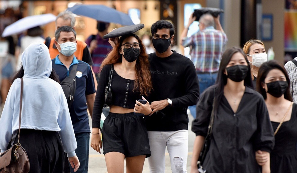 Nhiều nước quyết cứng rắn với người chưa tiêm vaccine Covid-19 - 2