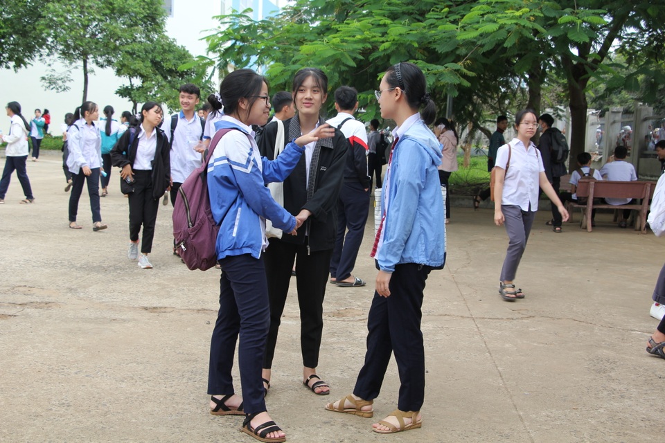 Đắk Lắk: Công bố điểm chuẩn và danh sách trúng tuyển vào lớp 10 - 2 Đắk Lắk: Công bố điểm chuẩn và danh sách trúng tuyển vào lớp 10 - 2