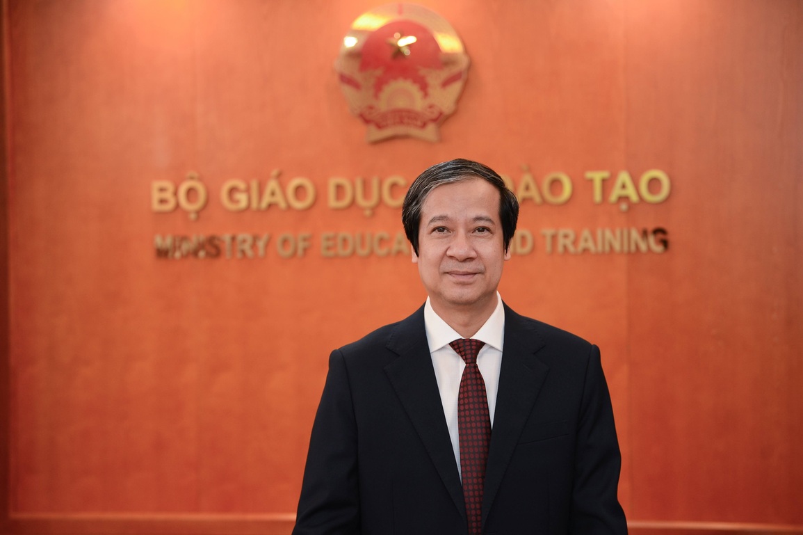 Bộ trưởng GD-ĐT Nguyễn Kim Sơn: Phát triển con người là gốc rễ - 2 Bộ trưởng GD-ĐT Nguyễn Kim Sơn: Phát triển con người là gốc rễ - 2
