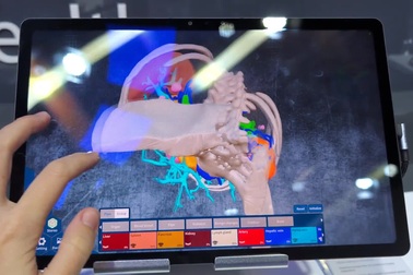 Trải nghiệm thực tế nội dung 3D trên máy tính bảng Nubia Pad 3D II