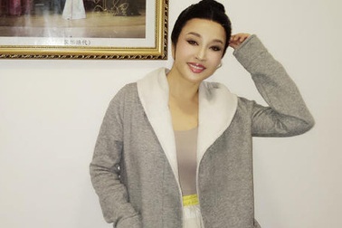 Choáng váng trước gương mặt đẹp như tượng của “Võ Tắc Thiên” Lưu Hiểu Khánh