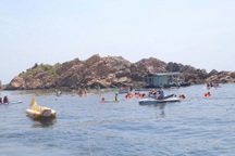 Mô tô nước mất lái lao lên bờ, tông bé 8 tuổi tử vong