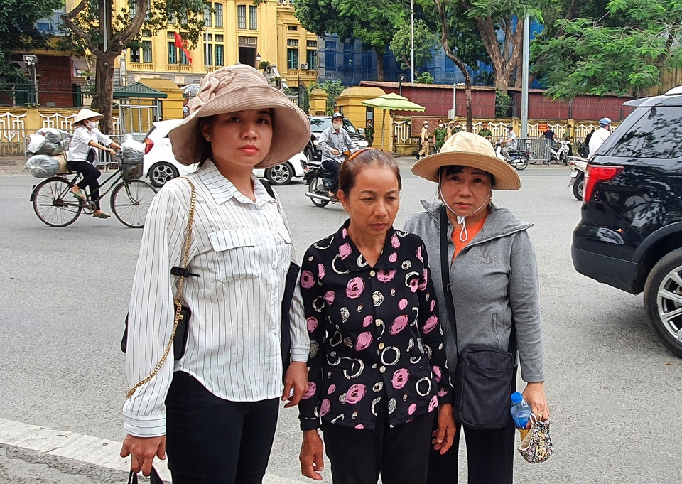 Mẹ tử tù Hồ Duy Hải: Tôi hy vọng vào sự khách quan phiên giám đốc thẩm - 2 Mẹ tử tù Hồ Duy Hải: Tôi hy vọng vào sự khách quan phiên giám đốc thẩm - 2