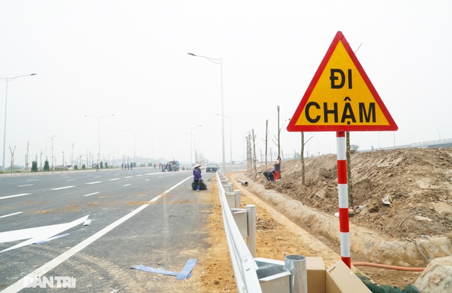 Toàn cảnh nút giao cao tốc hơn 400 tỷ ở Hà Nội trước ngày thông xe - 14 Toàn cảnh nút giao cao tốc hơn 400 tỷ ở Hà Nội trước ngày thông xe - 14