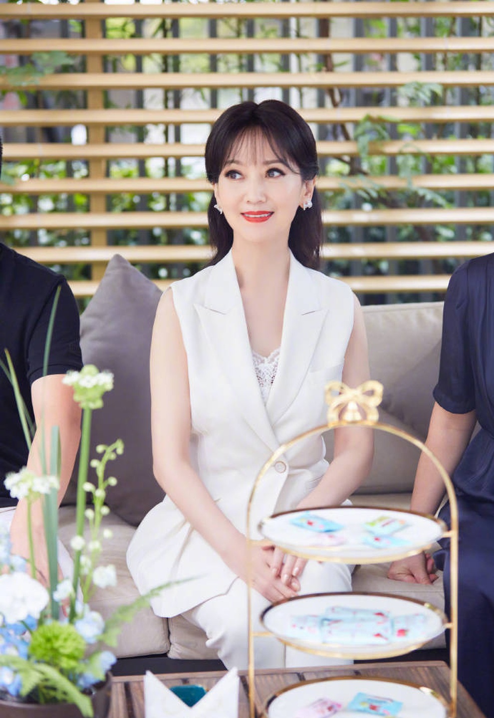 Diện mạo người đẹp U70 Triệu Nhã Chi tiếp tục gây sửng sốt - 1 Diện mạo người đẹp U70 Triệu Nhã Chi tiếp tục gây sửng sốt - 1