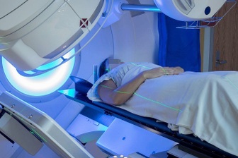 Bé gái mắc ung thư thần kinh được điều trị bằng liệu pháp giá 55.000 USD