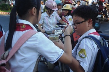 TPHCM tăng cường kiểm tra vệ sinh an toàn thực phẩm trường học 