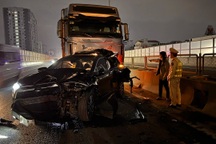 2 ô tô "bẹp rúm" sau tai nạn liên hoàn ở Hà Nội