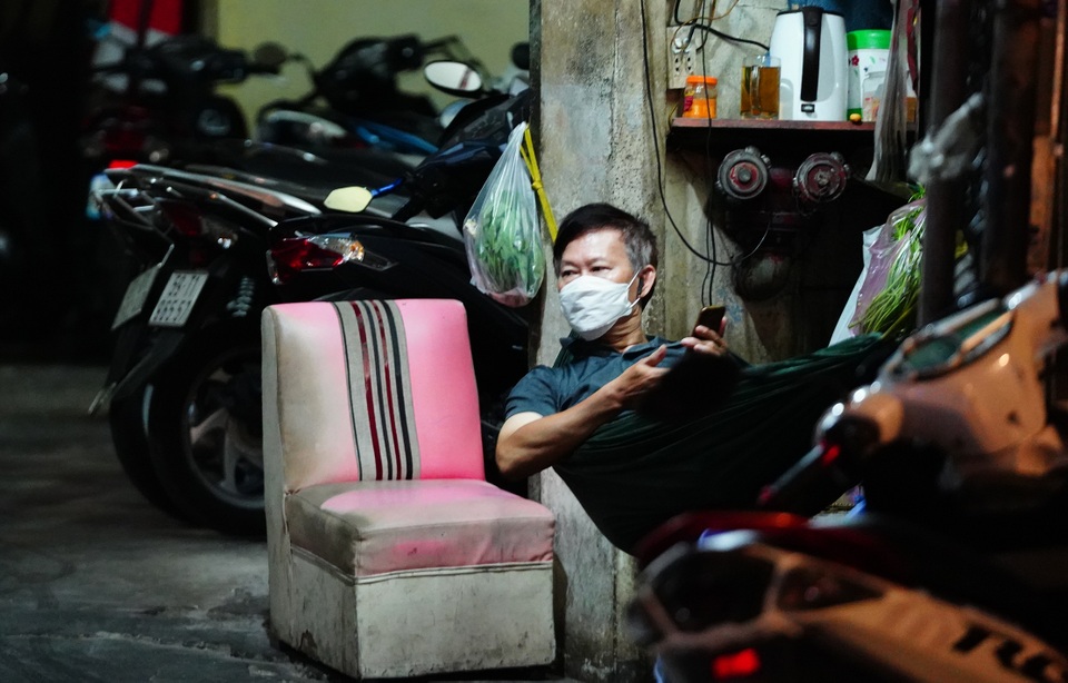 Phố Bùi Viện chưa từng có một đêm “sống chậm” như thế - 14 Phố Bùi Viện chưa từng có một đêm “sống chậm” như thế - 14