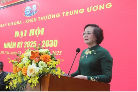 "Tạo phong trào thi đua như dòng thác cách mạng, nhân lên những điều tốt"