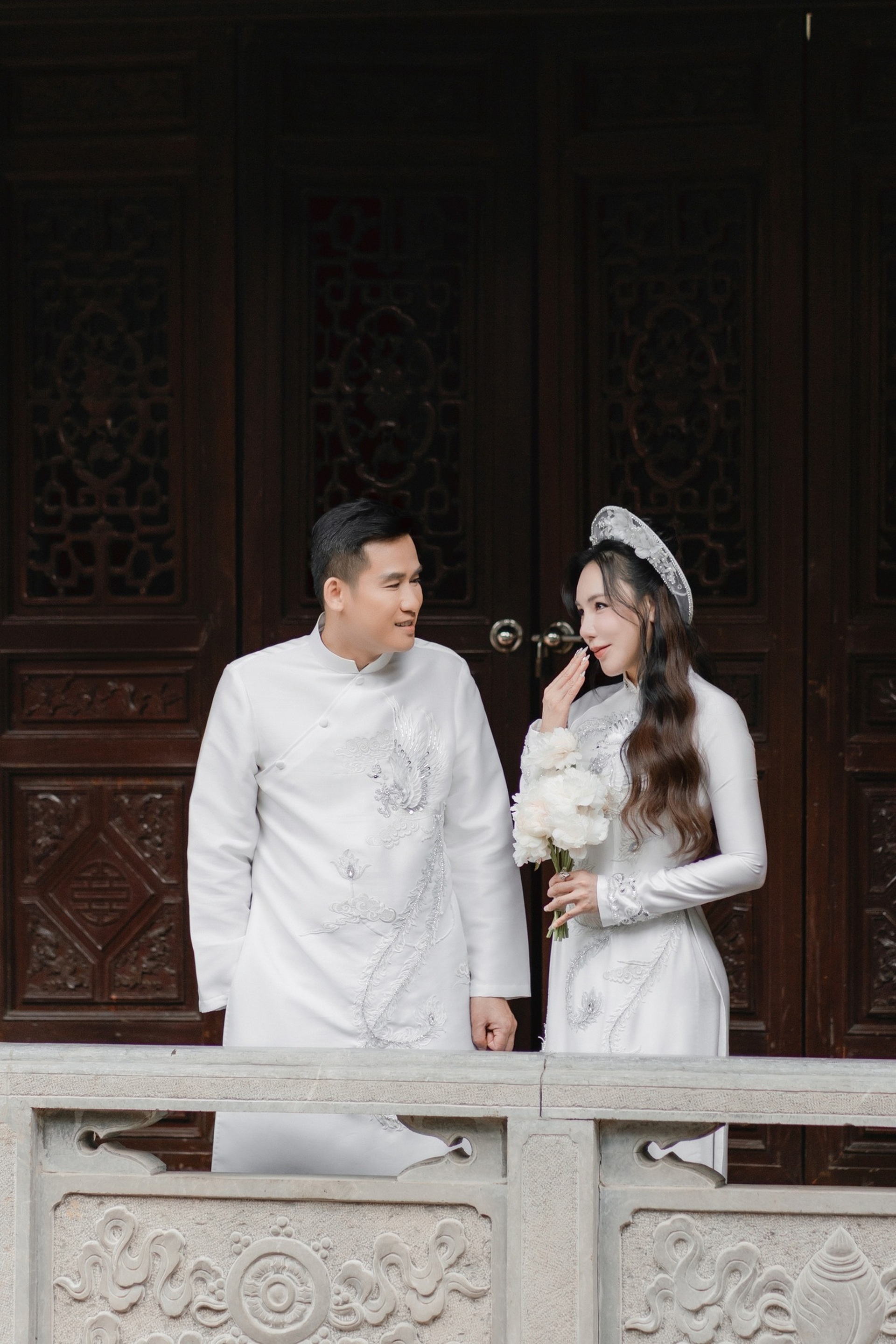 Lộ diện chồng sắp cưới của ca sĩ Hồ Quỳnh Hương - 5 Lộ diện chồng sắp cưới của ca sĩ Hồ Quỳnh Hương - 5