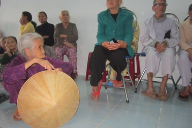 Làng Vân “rầu rĩ” ngóng Tết