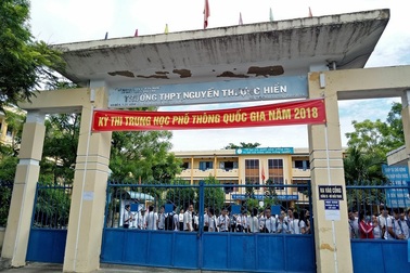 Đà Nẵng: Một thí sinh khiếm thị vắng thi môn Văn do được tuyển thẳng vào đại học