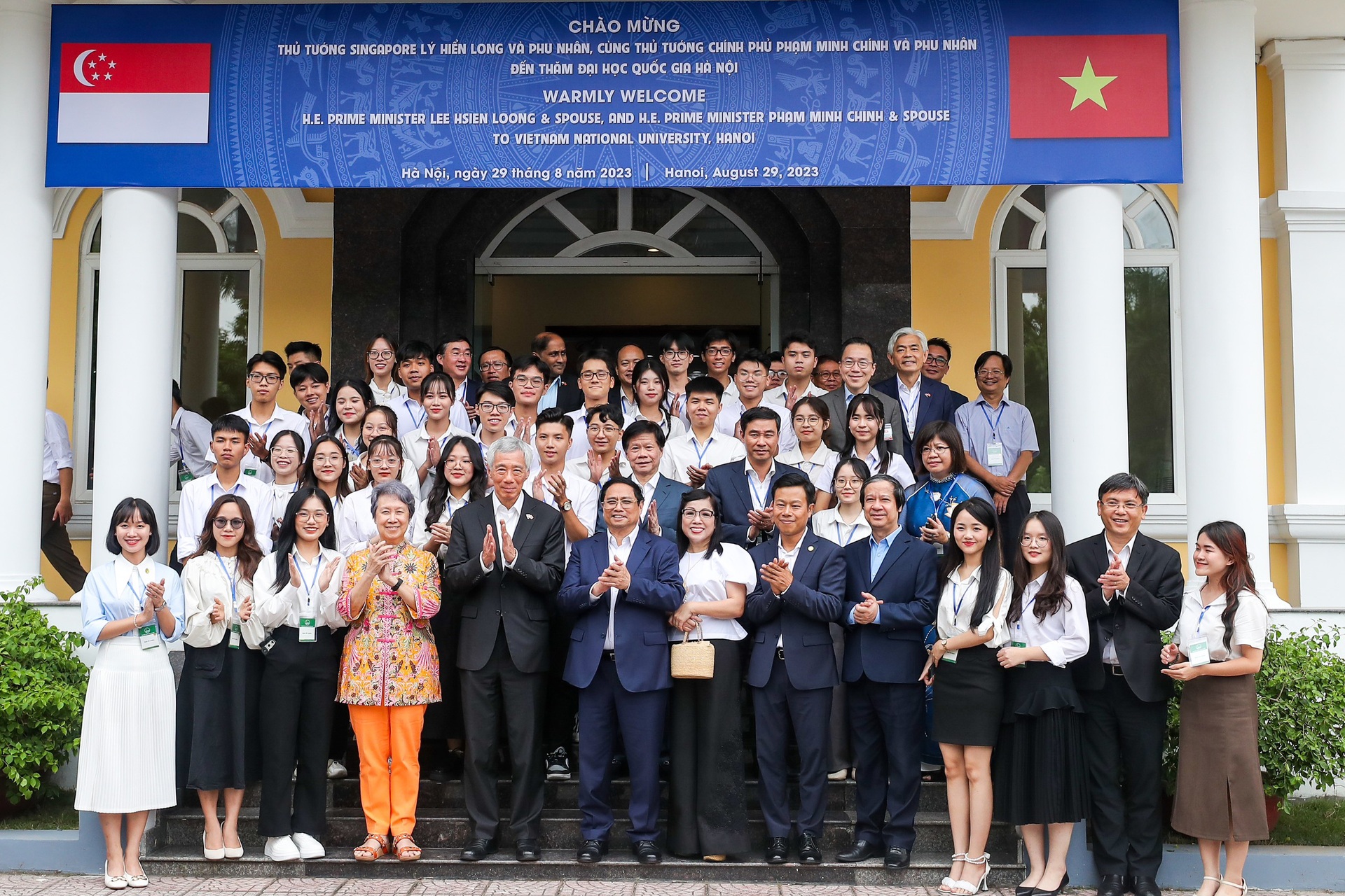 Thủ tướng Việt Nam và Singapore gặp gỡ, đối thoại cùng thanh niên 2 nước - 11 Thủ tướng Việt Nam và Singapore gặp gỡ, đối thoại cùng thanh niên 2 nước - 11