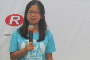 Nữ sinh 4 lần được Tổng thống Mỹ tặng bằng khen kể chuyện “săn” học bổng