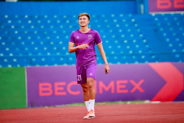 Những khả năng xảy ra trong vụ CLB B.Bình Dương cắt giảm lương cầu thủ