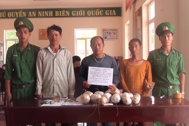 Bắt tàu cá dùng mìn để khai thác thủy sản trên biển