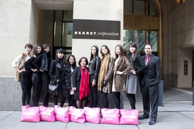 Thí sinh Vietnam’s Next Top Model thăm “Tòa nhà xanh nhất hành tinh” 