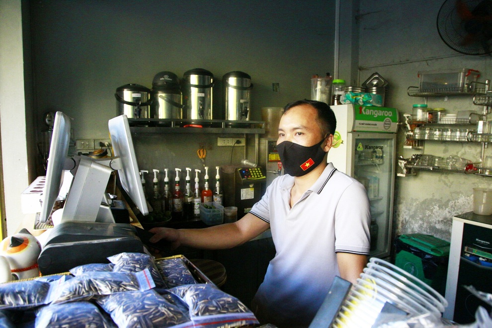 Hộ kinh doanh mong sớm nhận hỗ trợ từ gói trợ giúp 26.000 tỷ đồng - 1 Hộ kinh doanh mong sớm nhận hỗ trợ từ gói trợ giúp 26.000 tỷ đồng - 1