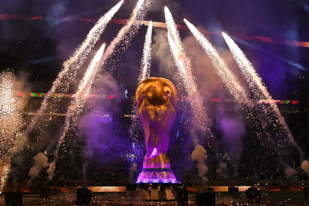 Cảm xúc vỡ òa của Messi và Argentina trong ngày vô địch World Cup - 18 Cảm xúc vỡ òa của Messi và Argentina trong ngày vô địch World Cup - 18