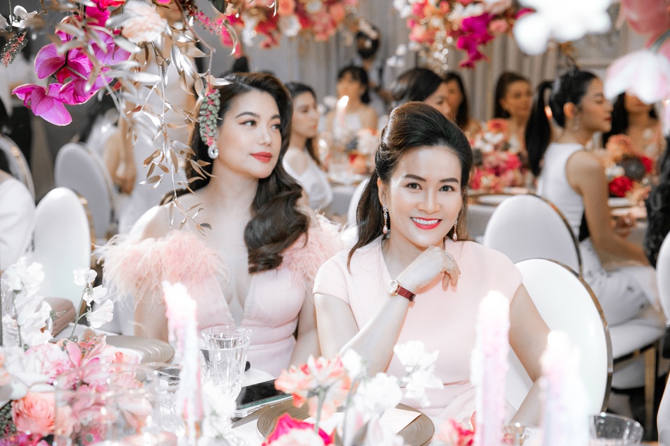 Hoa hậu U50 Giáng My khoe vẻ đẹp thách thức thời gian - 12 Hoa hậu U50 Giáng My khoe vẻ đẹp thách thức thời gian - 12