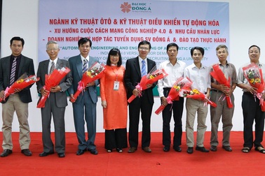 Đào tạo theo hướng chất lượng cao, tăng tỉ lệ SV có việc làm khi ra trường