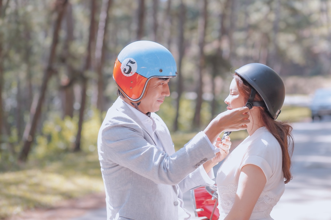 Nam thần Hàn Quốc Han Jae Suk tập lái xe máy để đóng phim với Lý Nhã Kỳ - 2 Nam thần Hàn Quốc Han Jae Suk tập lái xe máy để đóng phim với Lý Nhã Kỳ - 2