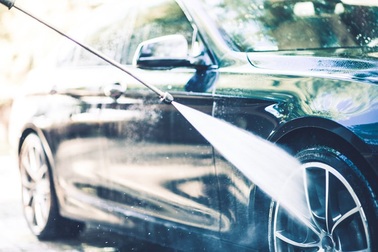 Máy rửa ô tô tự động "bó tay" với xe tự lái