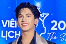 Nam sinh ĐH Sư phạm bất ngờ nổi tiếng chỉ sau một buổi trưa