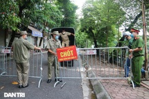 Hà Nội phát hiện F0 ở ổ dịch cũ qua sàng lọc ho sốt